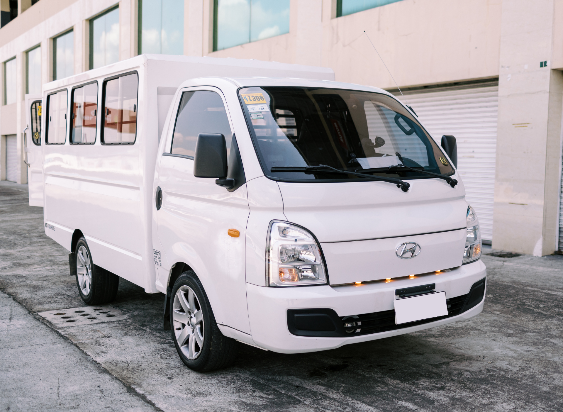 Hyundai H100